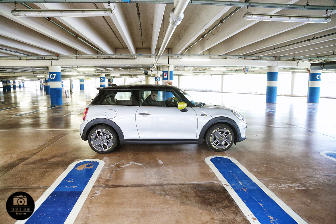 mini cooper se