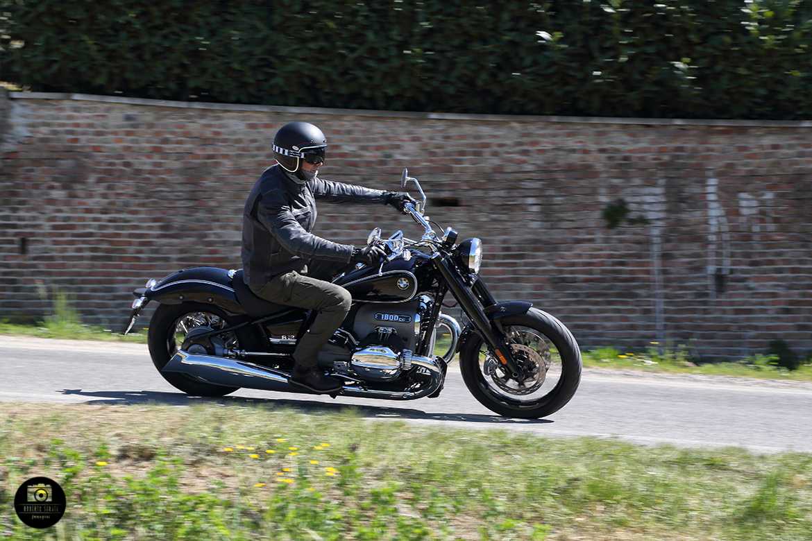 BMW R18 First Edition