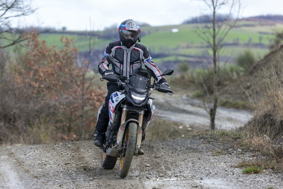 BMW F900GS