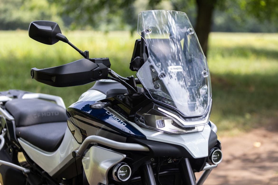 CFMoto 800MT 2