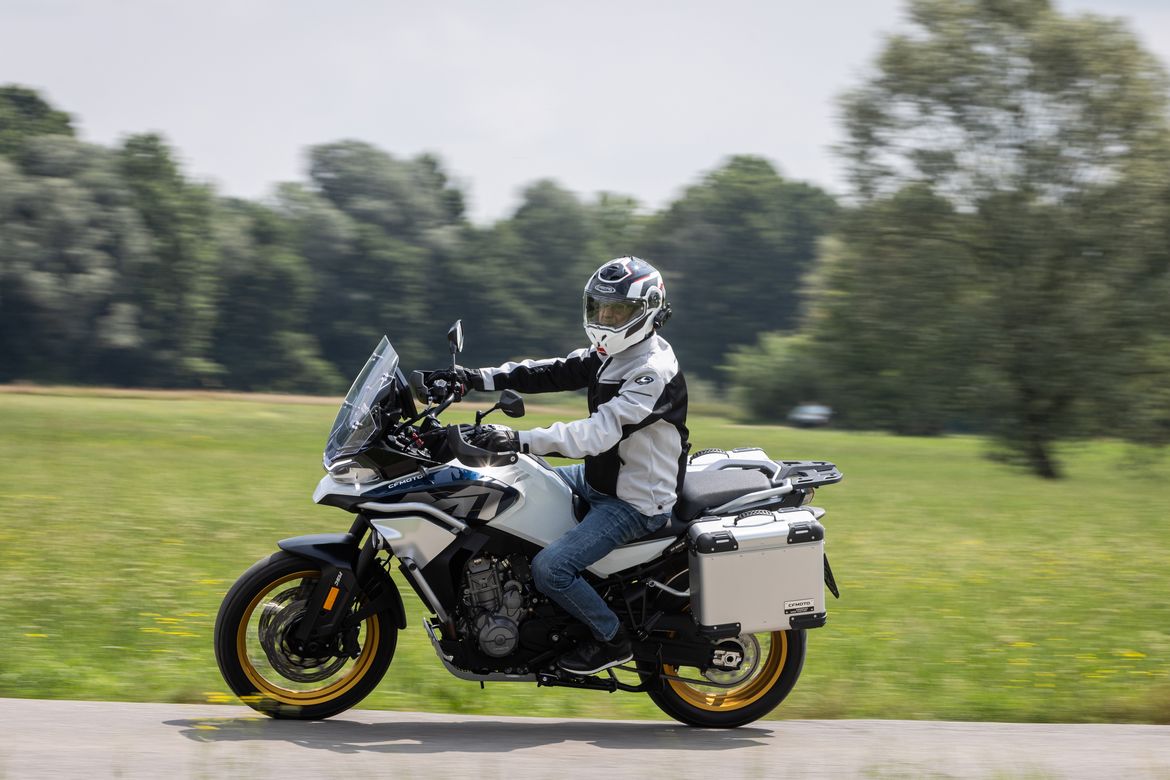 CFMoto 800mt 17