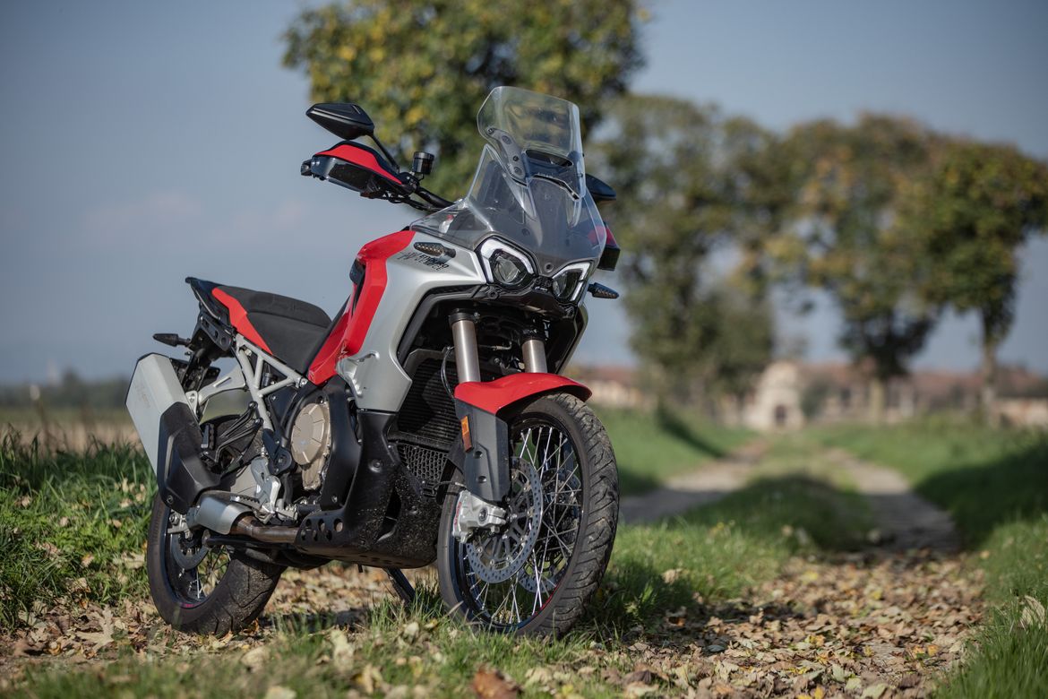 Enduro Veloce 1