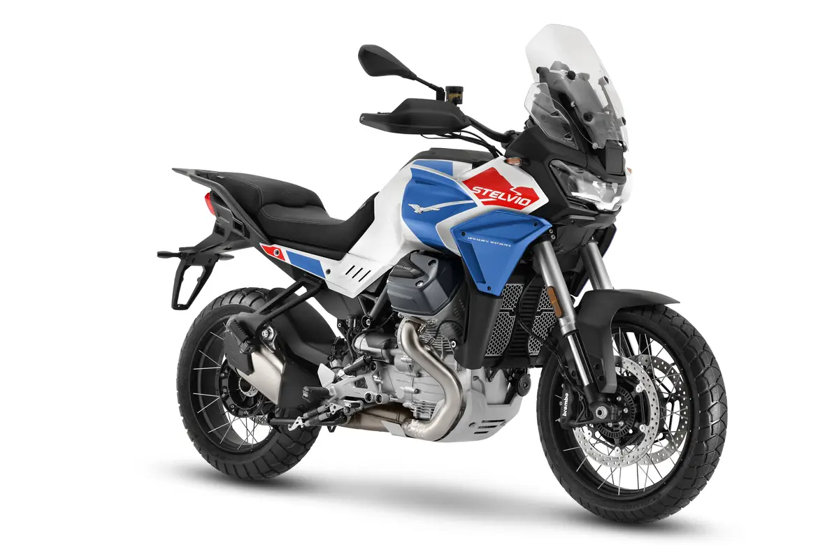 Moto Guzzi Stelvio Ducento Tributo