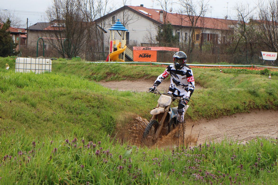Stark Varg MX 10 Stark Varg MX 10