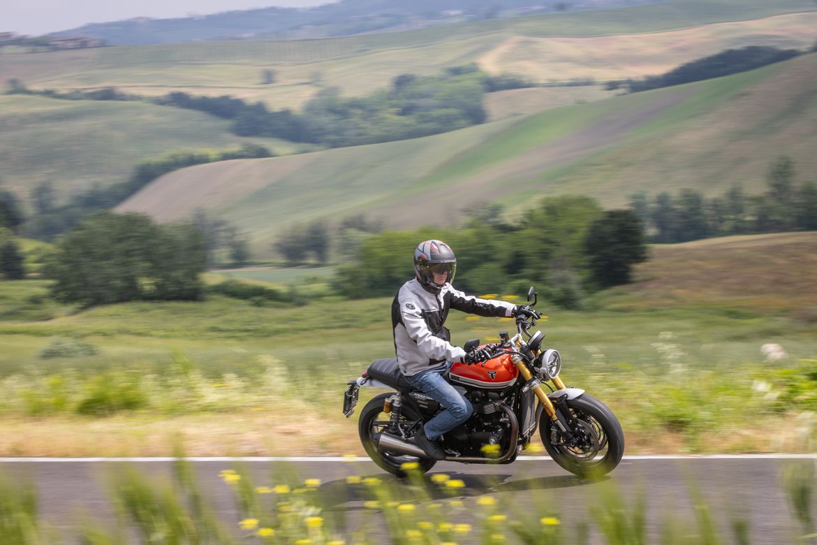 Triumph Speed Twin 1200 RS 2