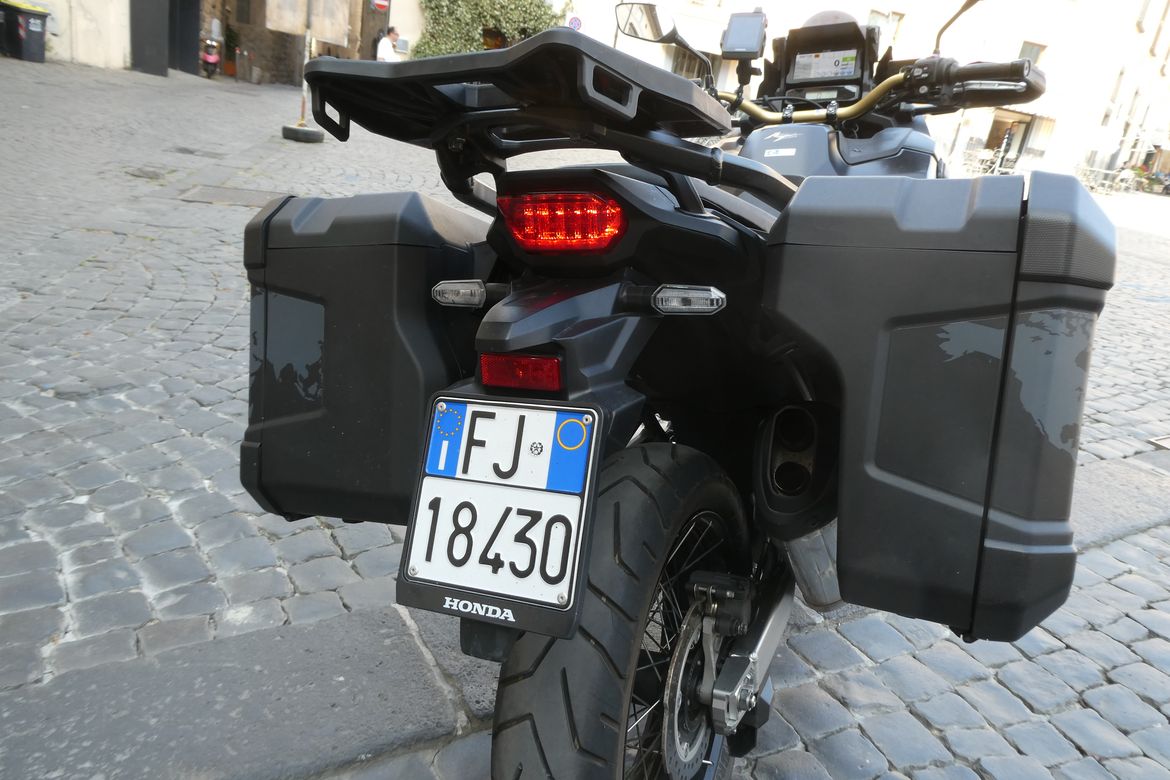 Africa Twin 1100 dct 3 Africa Twin 1100 dct 3