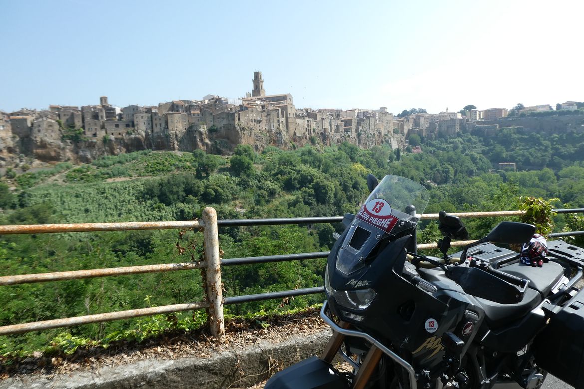 Honda africa twin 1100 dct 3 Honda africa twin 1100 dct 3