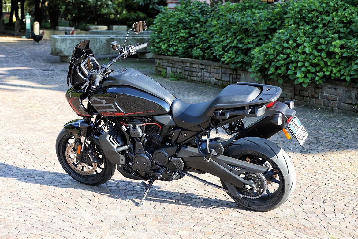 HD Pan America 1250 ST 5 HD Pan America 1250 ST 5