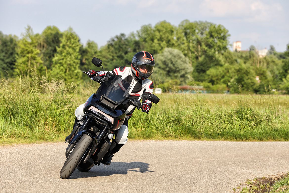 HD Pan America 1250 ST 2 HD Pan America 1250 ST 2