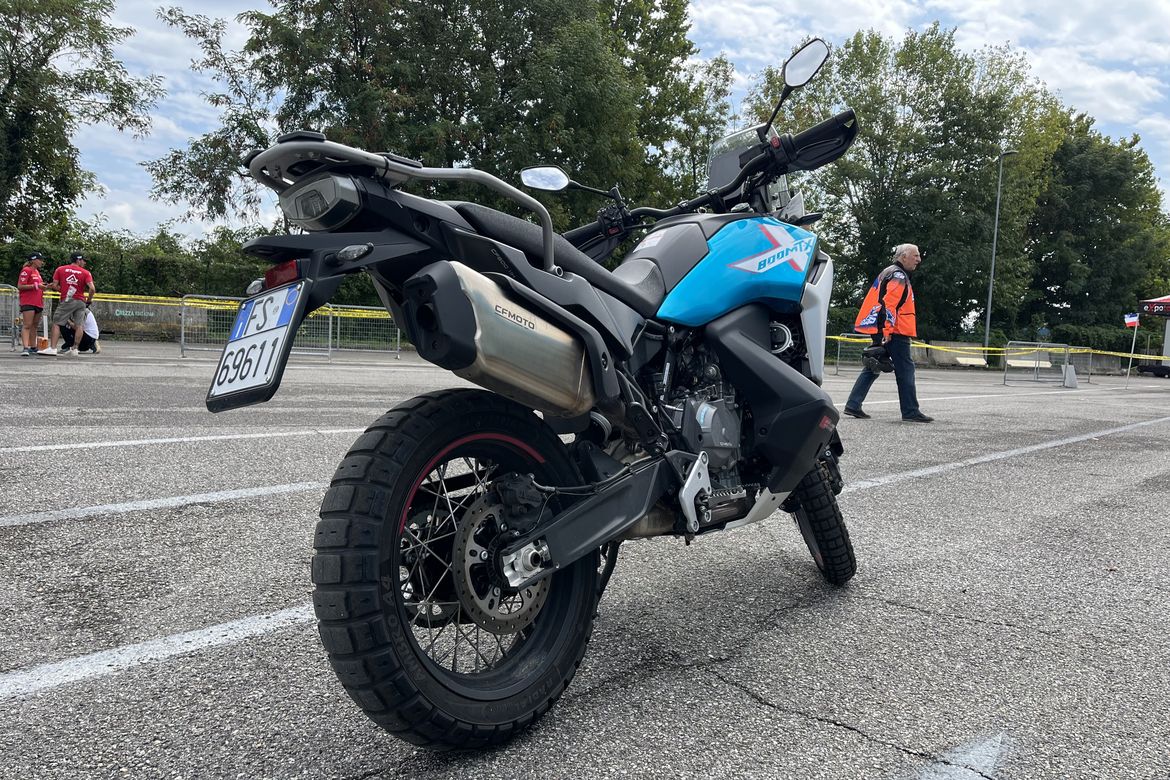 CFMoto 800MT-X 4