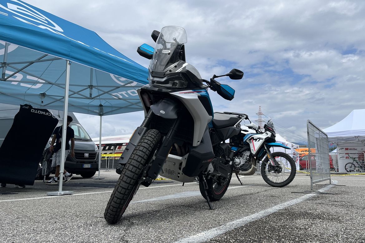 CFMoto 800MT-x 2