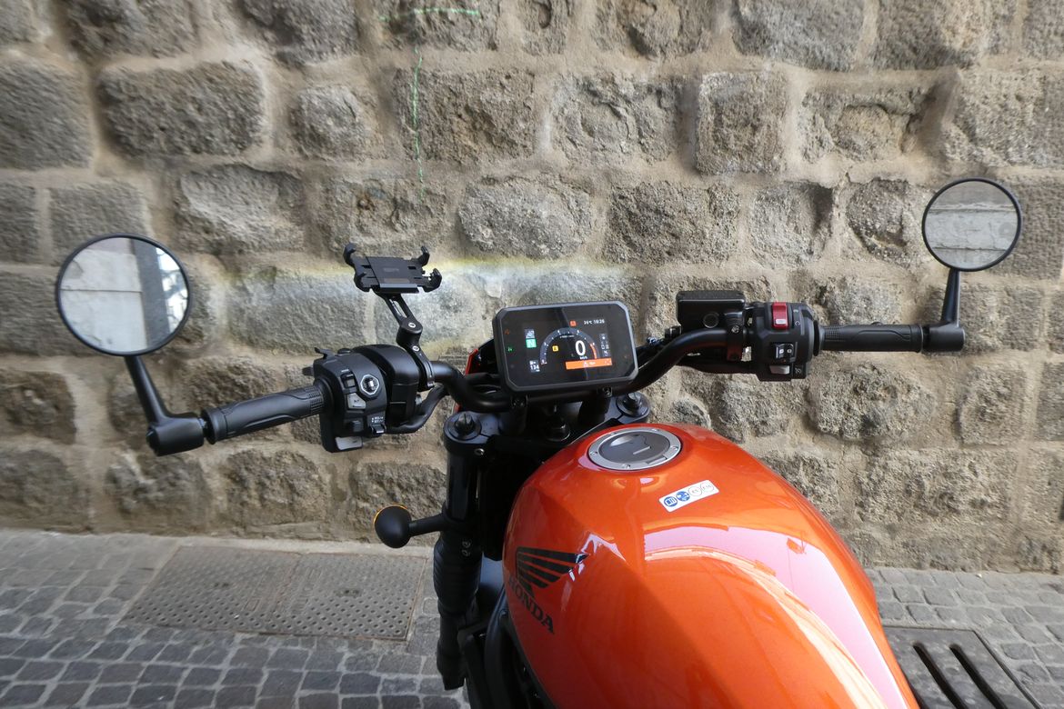 Honda CMX1100 Rebel plus 12