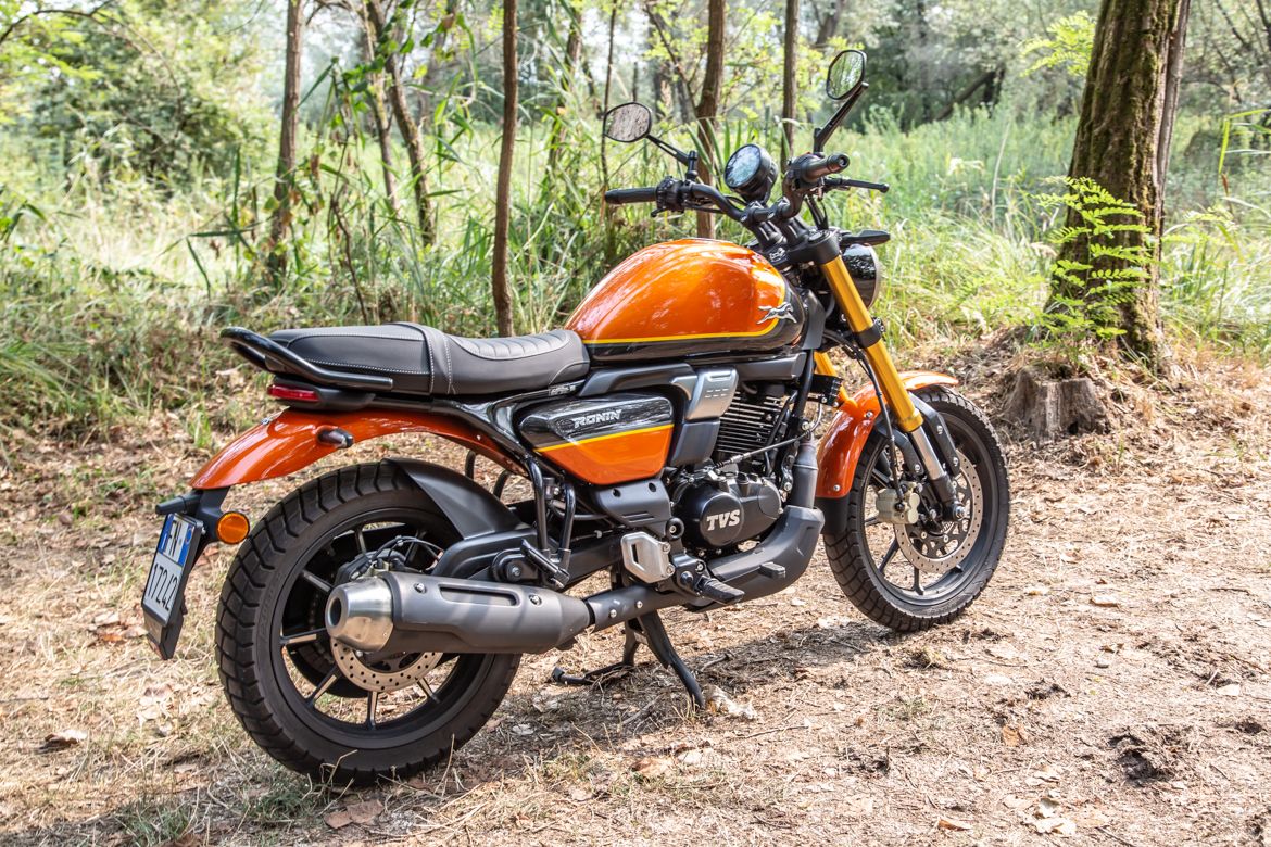 TVS Ronin 250 2