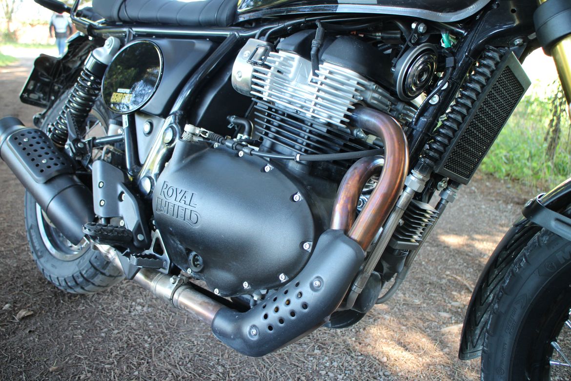 Royal Enfield Bear 650 2