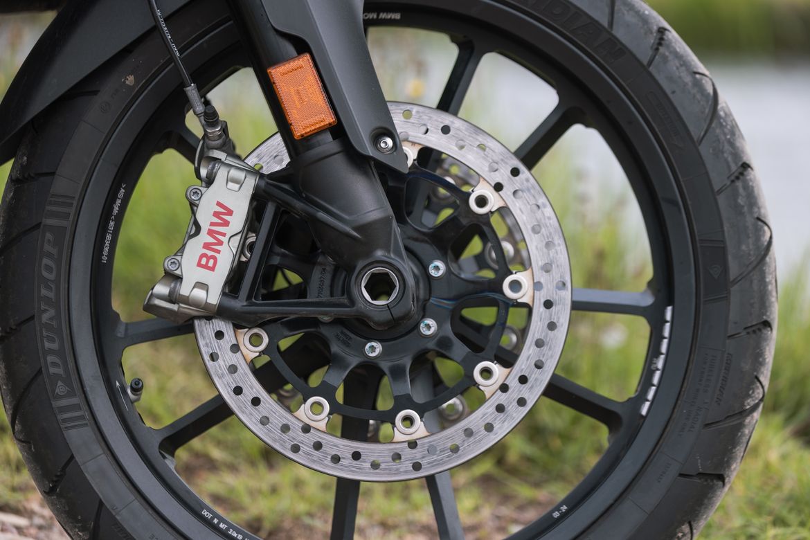 BMW R1300GS ASA 4