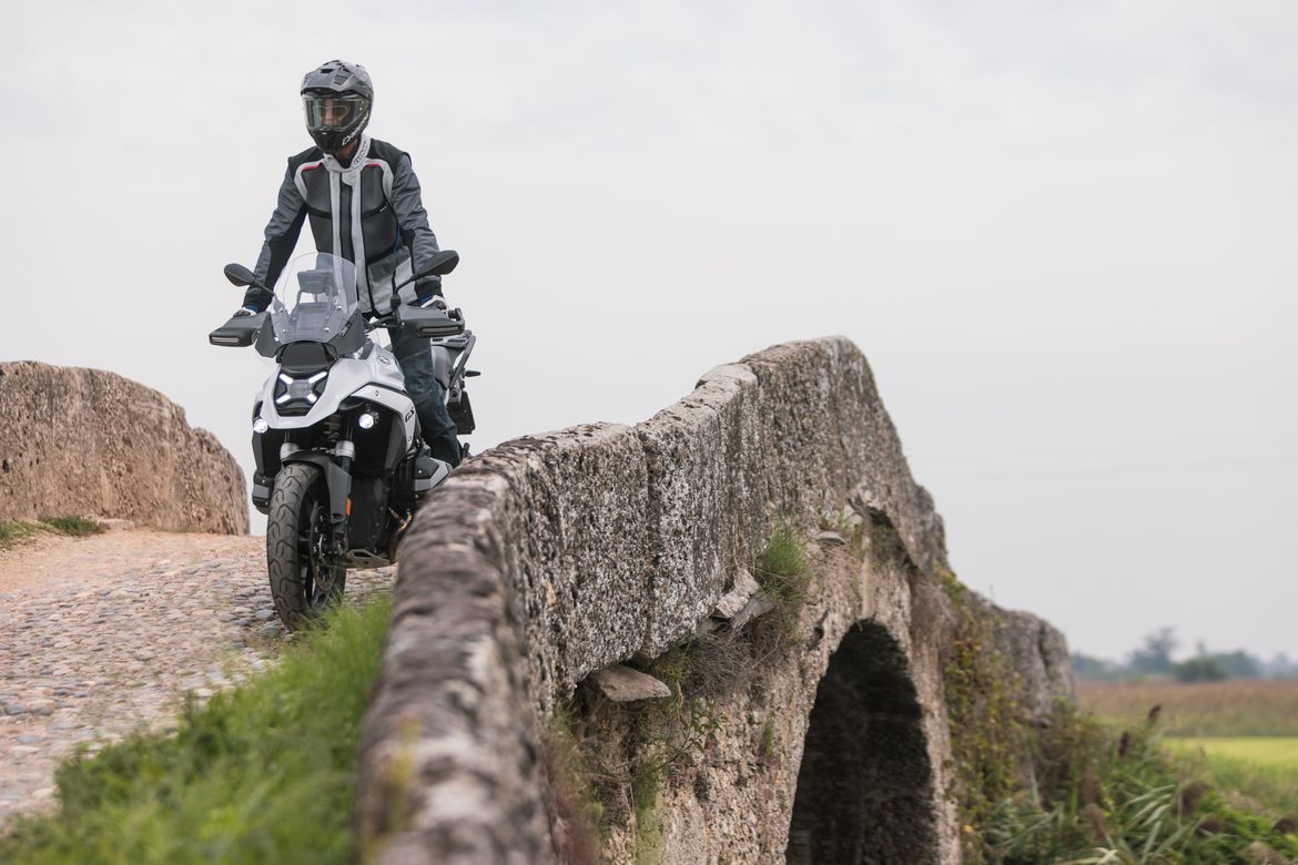 BMW R1300GS ASA 10