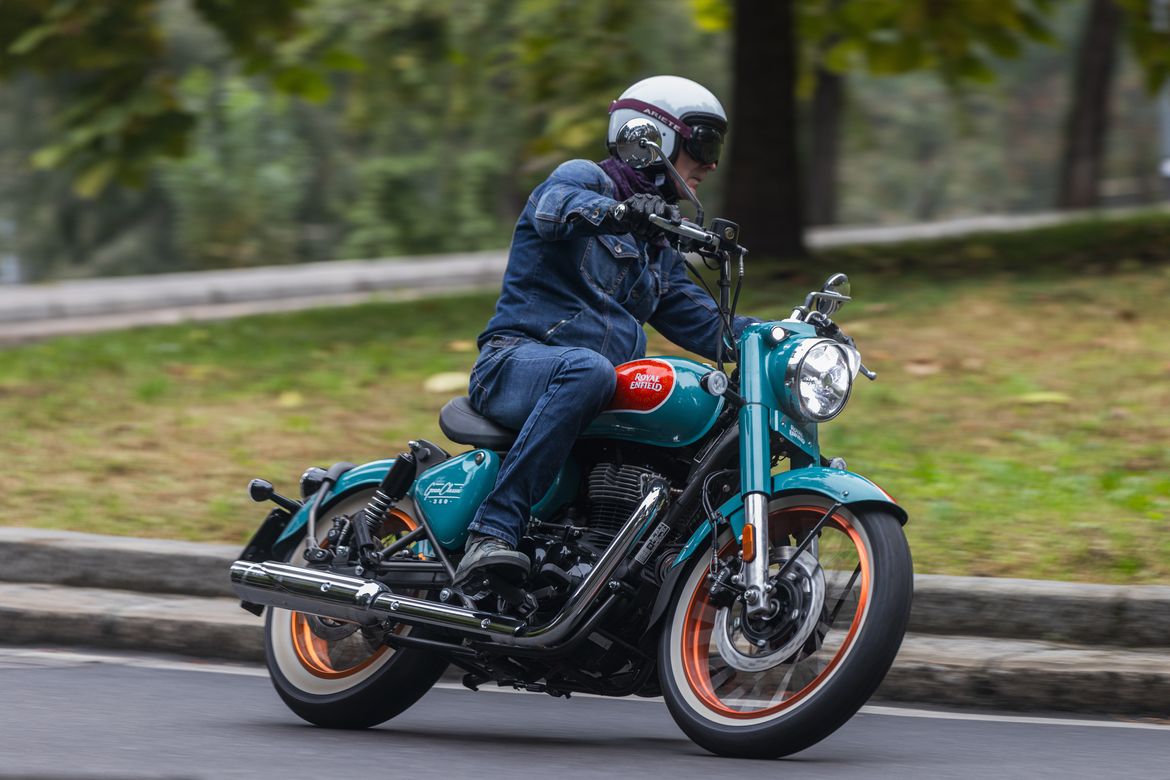 RE Goan classic 350 1