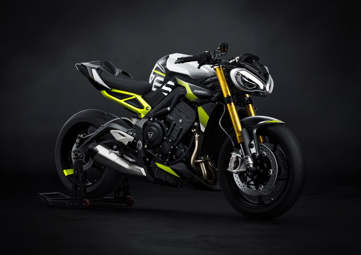 Speed Triple moto2 2 Speed Triple moto2 2
