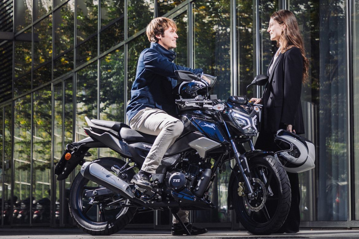 TVS Raider 125 1