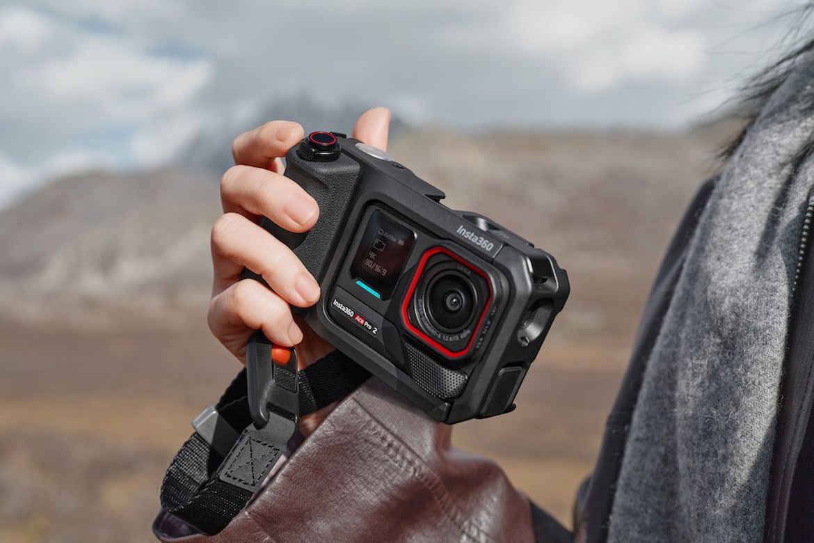 Insta360 Ace Pro 2 