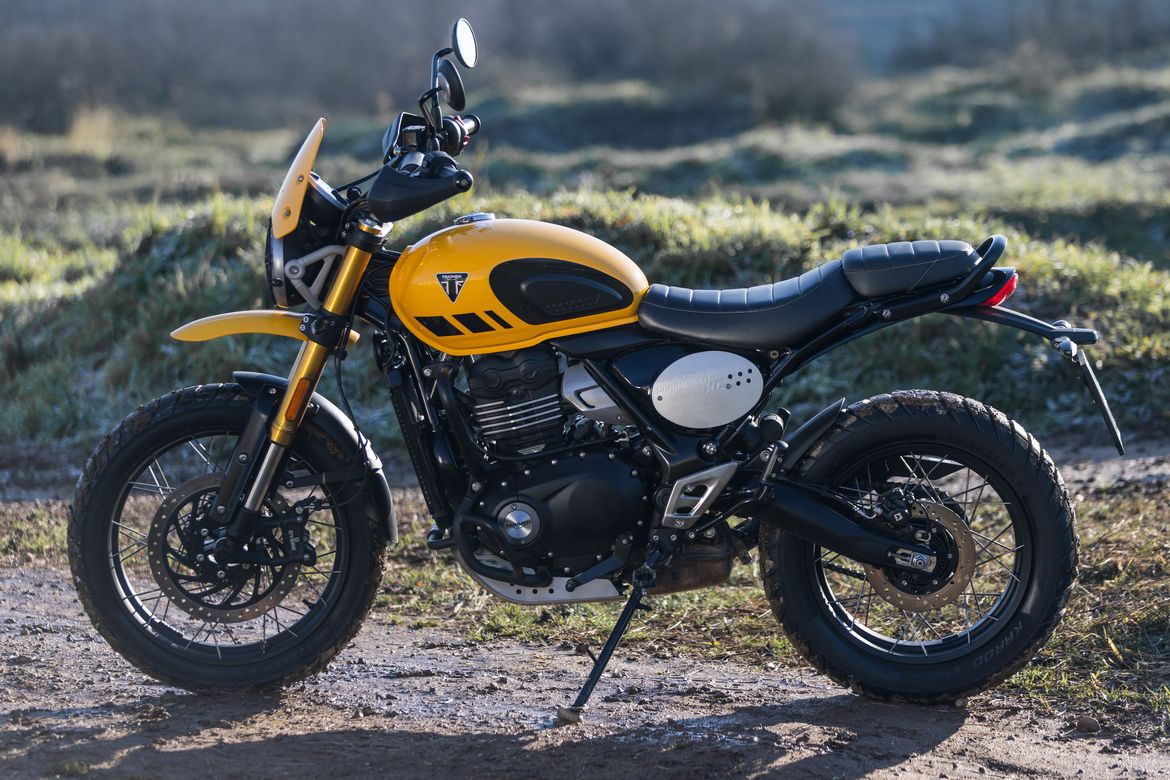Triumph Scrambler 400XC 3