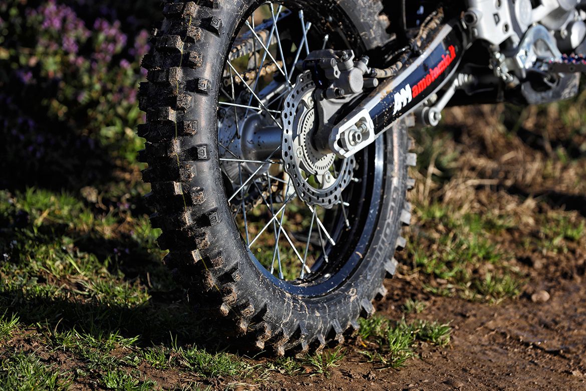 Dunlop Geomax EN91 post