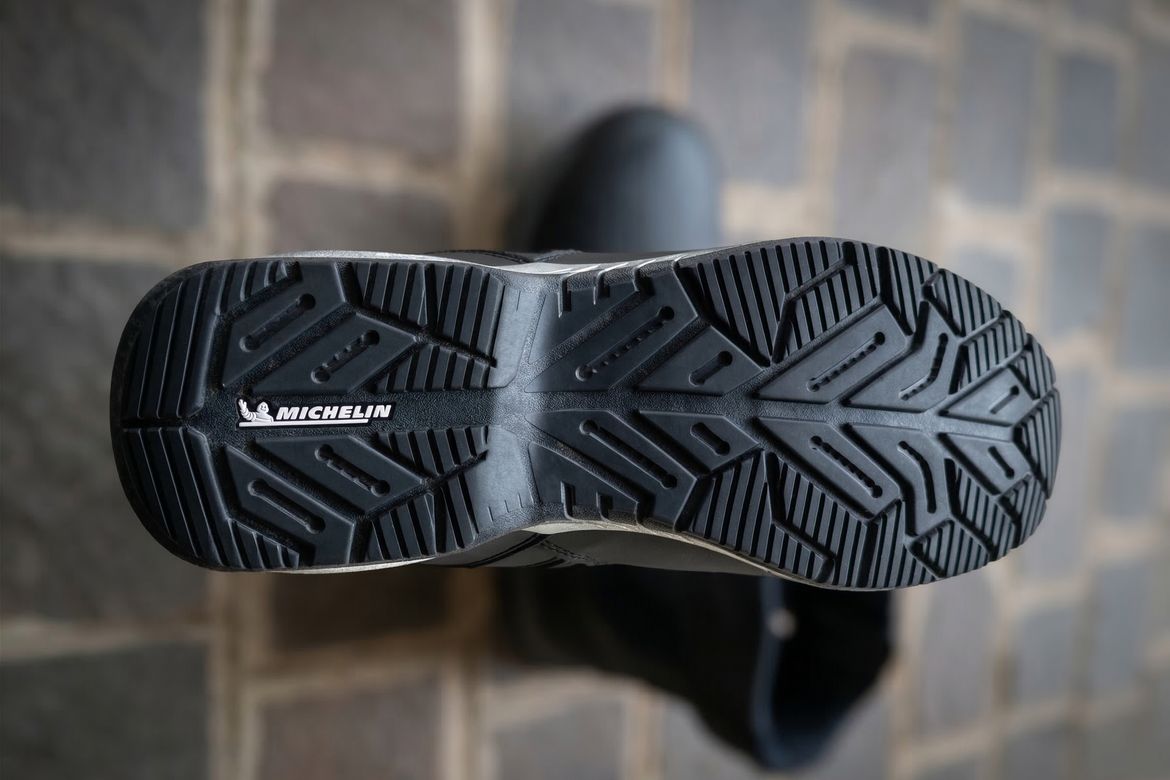Forma Glider Dry by Michelin 1