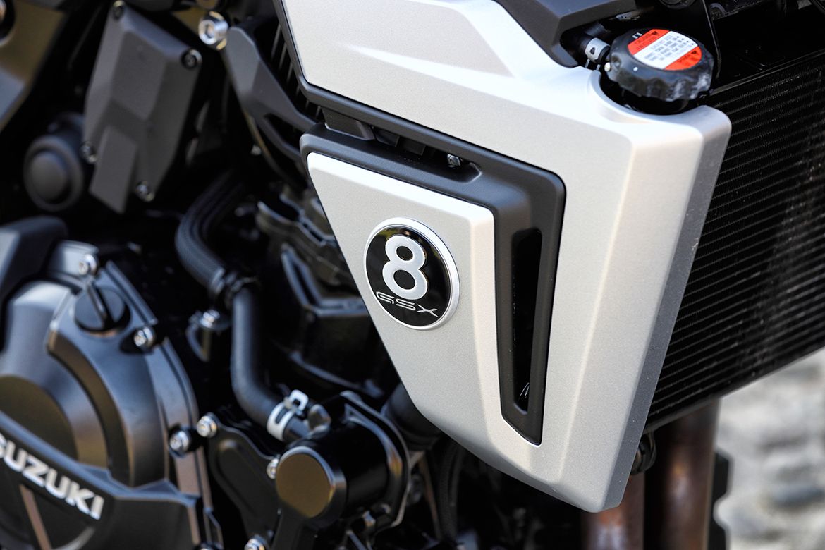 Suzuki GSX-8T 10
