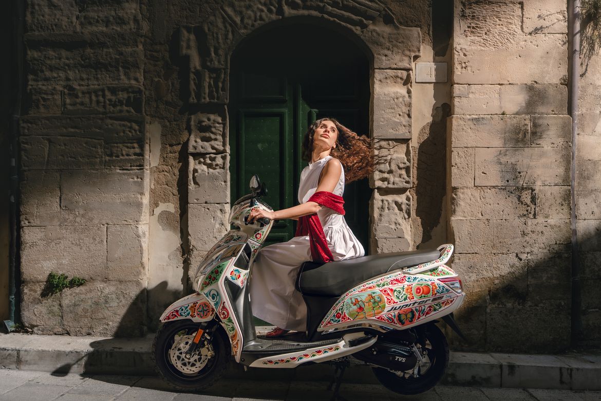 TVS Motor Italia - Art on Wheels 