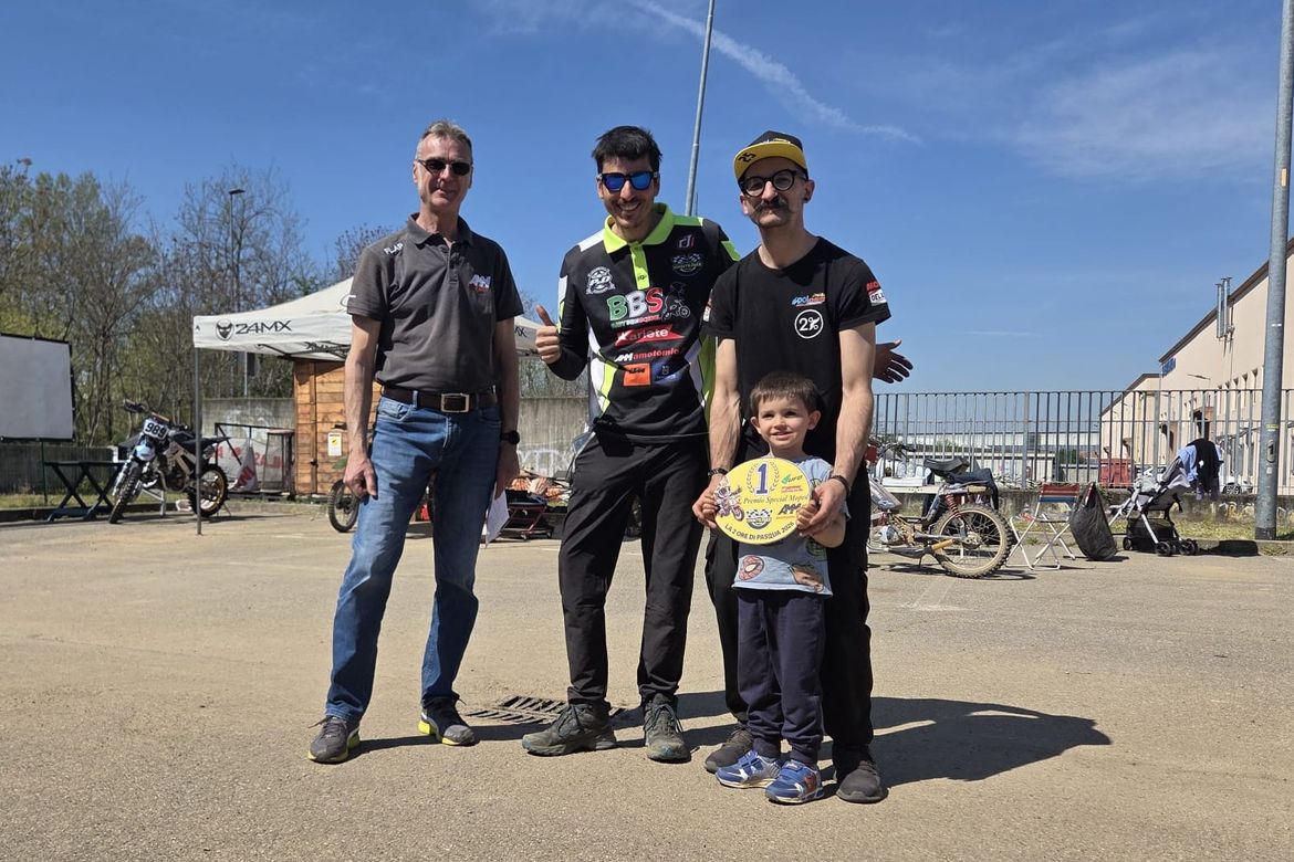 2 ore di pasqua moped pasquale