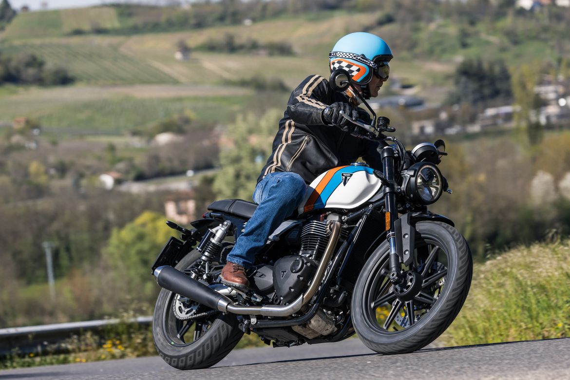 Triumph Speed Twin 900 10