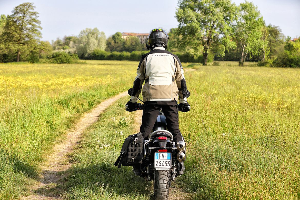 Clover ADV 6