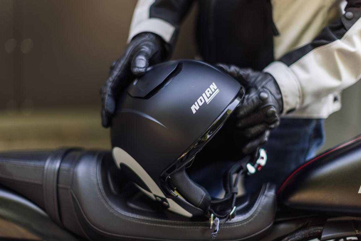 Nolan N20-2 2