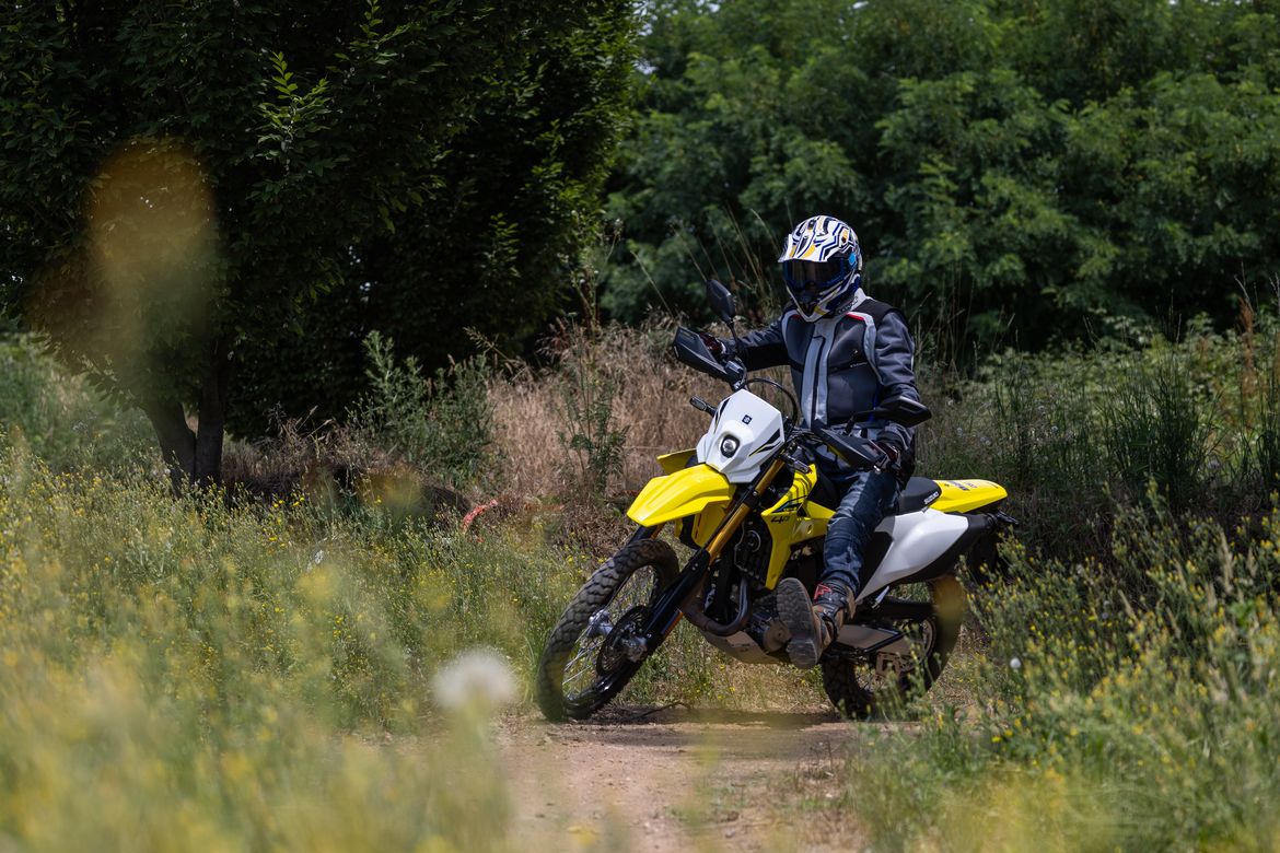 Suzuki DR-Z 4S 7