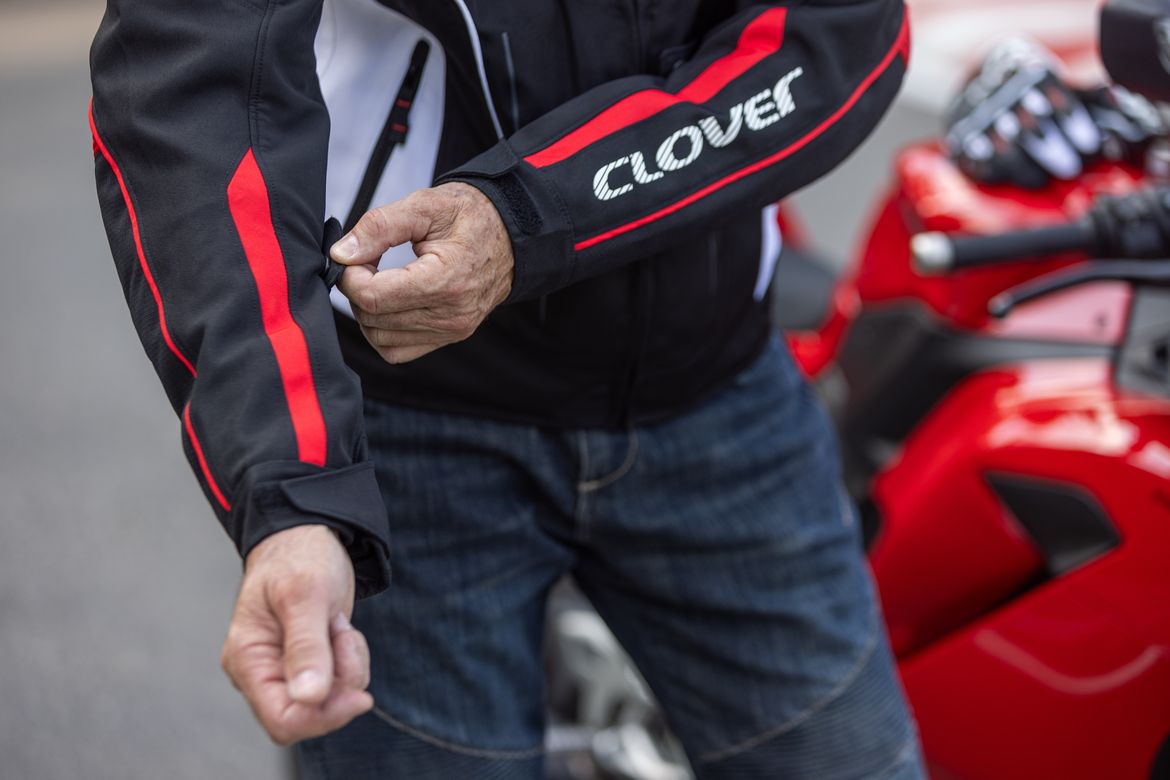 Clover Rainblade-3 wp 4