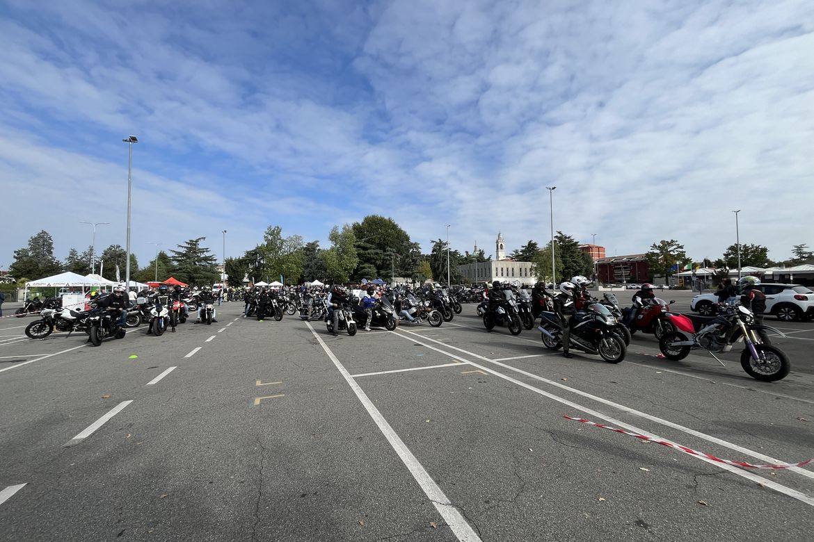 Motoconnection italia Motoconnection italia