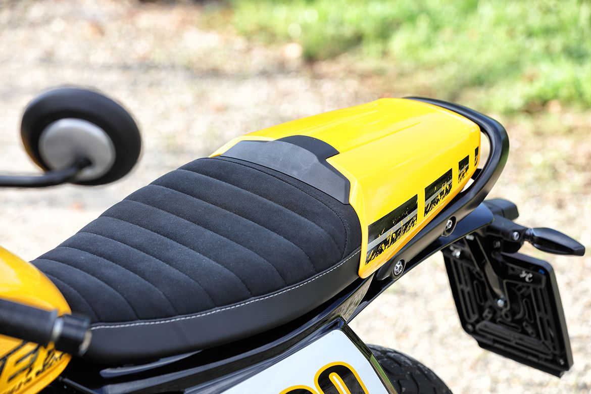 Tracker 400 8