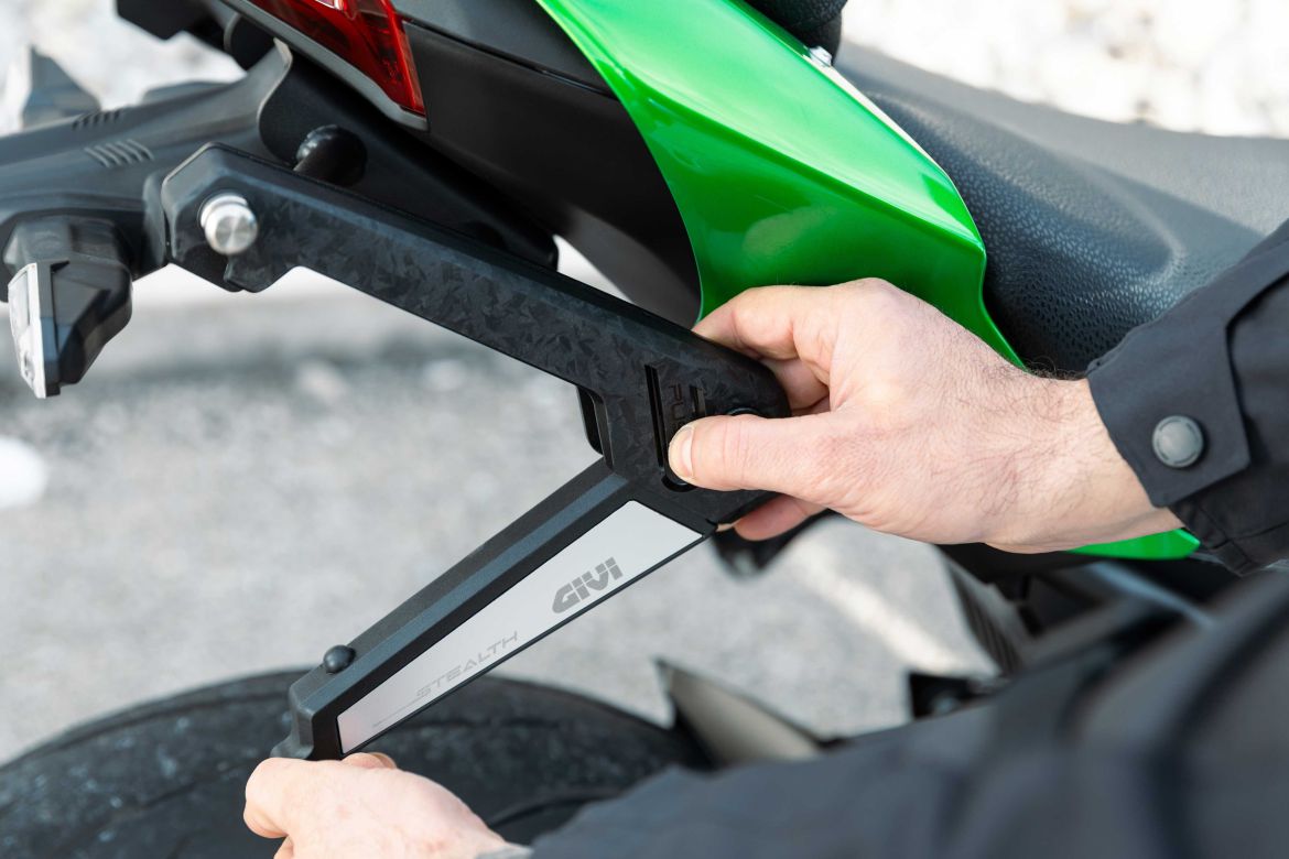 GIVI Stealth - L’attacco retraibile 