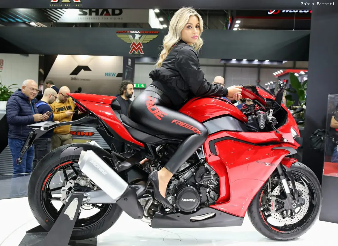 Eicma girl