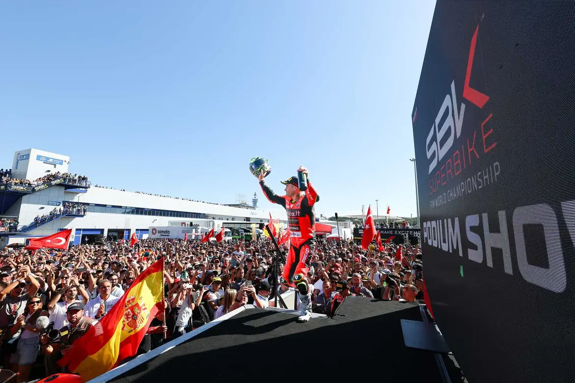 Bautista podio Superbike